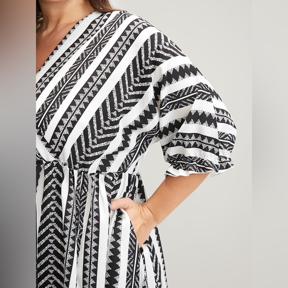 Geometric Pocket Split Wrap Maxi Dress - Large - Picture 3 of 5